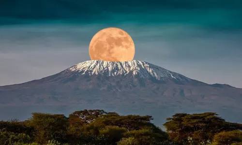 https://www.kanukalasafari.com/6-days-mount-kilimanjaro-umbwe-route/
